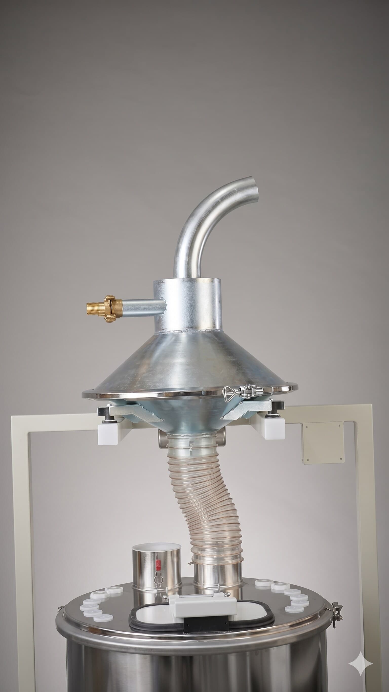 Vibratory sieving mechanism
