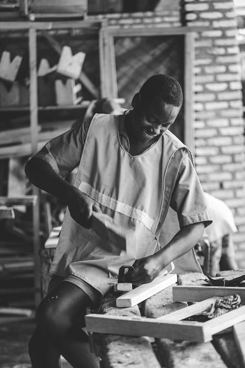 Furniture manufacturing & assembly